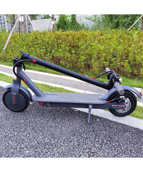 EmokoT4 PRO Electric Scooter 350W Motor 36V 10.4Ah Battery 8.5inch Tires 28-35KM Mileage 120KG Max Load Folding E-Scooter with APP